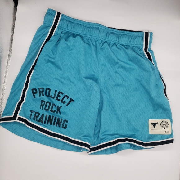 Project Rock Training Set by Under Armour - Tank Top & Shorts - Size L - Picture 9 of 14